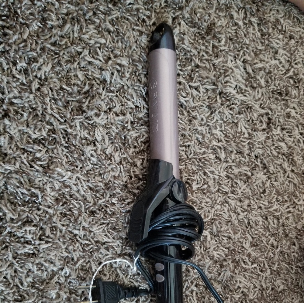 Con air curling iron
